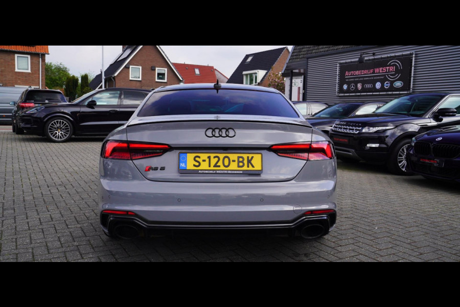 Audi RS5 Coupé 2.9 TFSI RS 5 Quattro | Keramische remmerij | Carbon binnen+buiten | Massage stoelen | HUD | Bang&Olufsen | Virtual