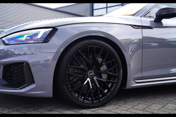 Audi RS5 Coupé 2.9 TFSI RS 5 Quattro | Keramische remmerij | Carbon binnen+buiten | Massage stoelen | HUD | Bang&Olufsen | Virtual