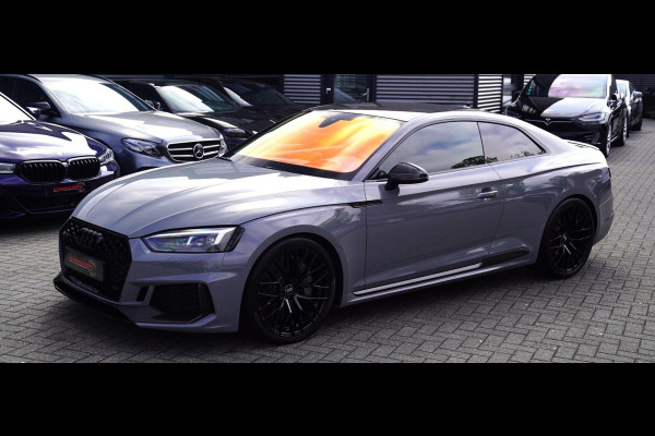 Audi RS5 Coupé 2.9 TFSI RS 5 Quattro | Keramische remmerij | Carbon binnen+buiten | Massage stoelen | HUD | Bang&Olufsen | Virtual