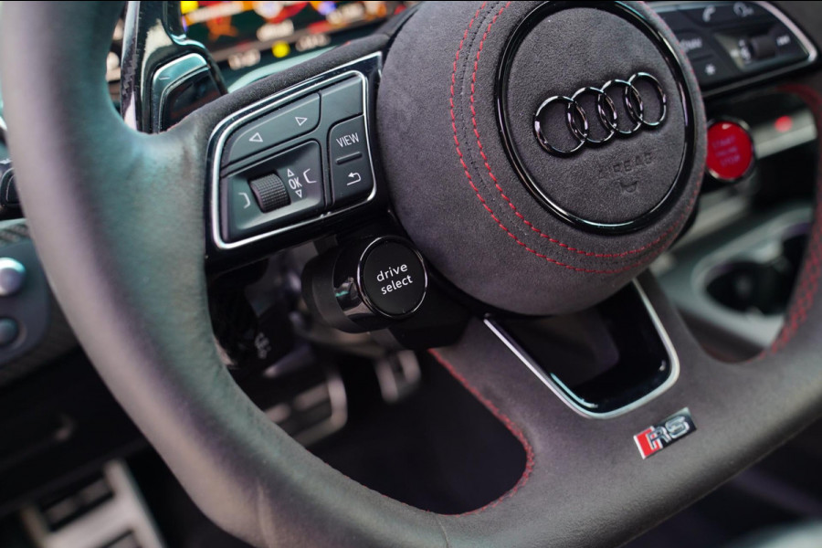 Audi RS5 Coupé 2.9 TFSI RS 5 Quattro | Keramische remmerij | Carbon binnen+buiten | Massage stoelen | HUD | Bang&Olufsen | Virtual