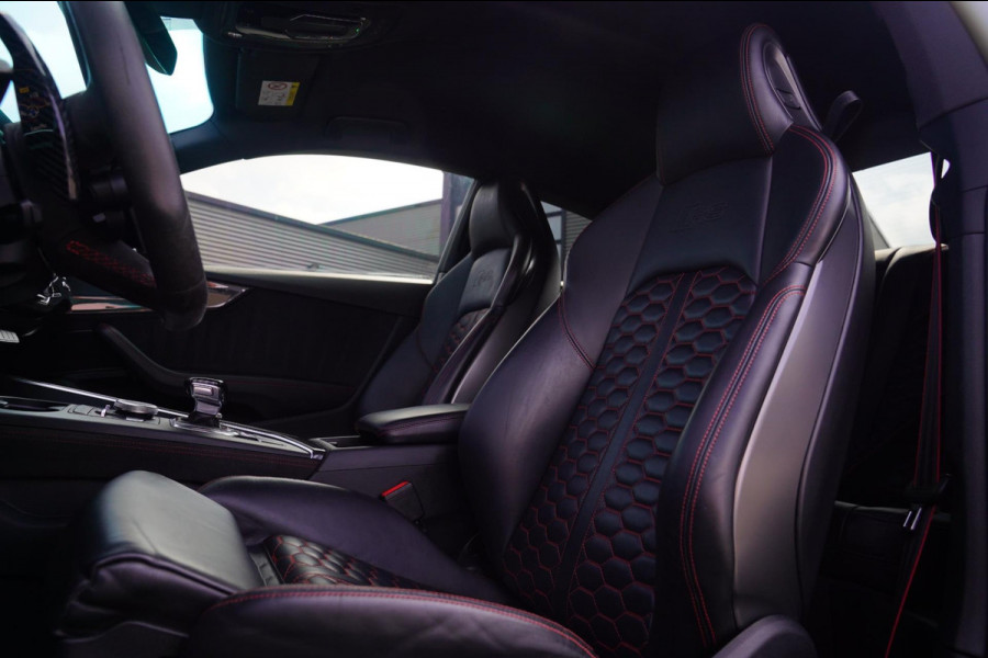 Audi RS5 Coupé 2.9 TFSI RS 5 Quattro | Keramische remmerij | Carbon binnen+buiten | Massage stoelen | HUD | Bang&Olufsen | Virtual