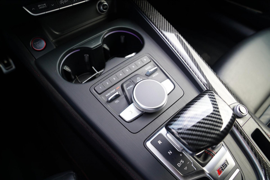 Audi RS5 Coupé 2.9 TFSI RS 5 Quattro | Keramische remmerij | Carbon binnen+buiten | Massage stoelen | HUD | Bang&Olufsen | Virtual