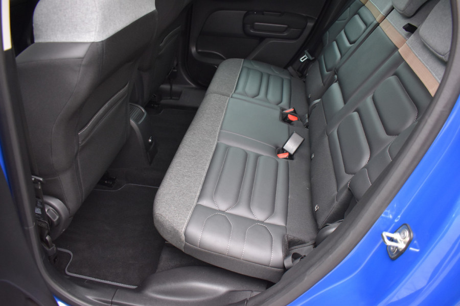 Citroën C3 Aircross 1.2 PureTech Shine / Carplay / Half Leder / DAB / Cruise / LED