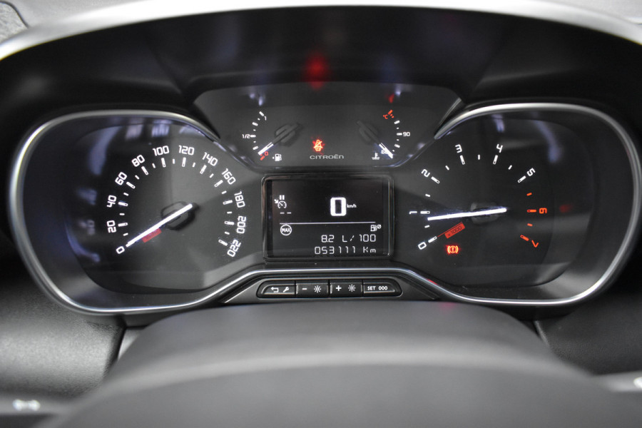 Citroën C3 Aircross 1.2 PureTech Shine / Carplay / Half Leder / DAB / Cruise / LED