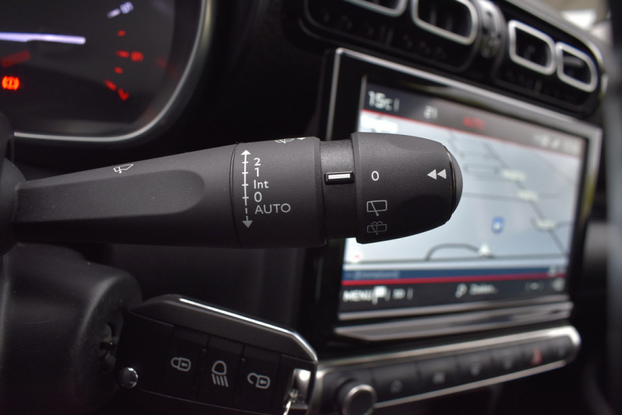 Citroën C3 Aircross 1.2 PureTech Shine / Carplay / Half Leder / DAB / Cruise / LED