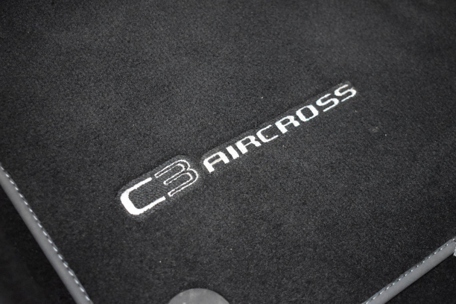 Citroën C3 Aircross 1.2 PureTech Shine / Carplay / Half Leder / DAB / Cruise / LED