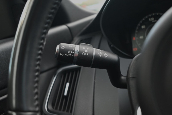 Jaguar E-Pace 2.0 P250 AWD R-Dynamic 250 PK Adaptive Pano 360 Camera Leder Trekhaak 20''