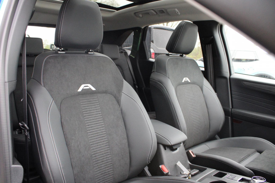 Ford Kuga 2.5 PHEV Active X | Panoramadak | Technology Pack | Winter Pack | Wegklapbare trekhaak | 19 inch lichtmetalen velgen | Reservewiel | Prijs incl. 4.000 Ford voordeel