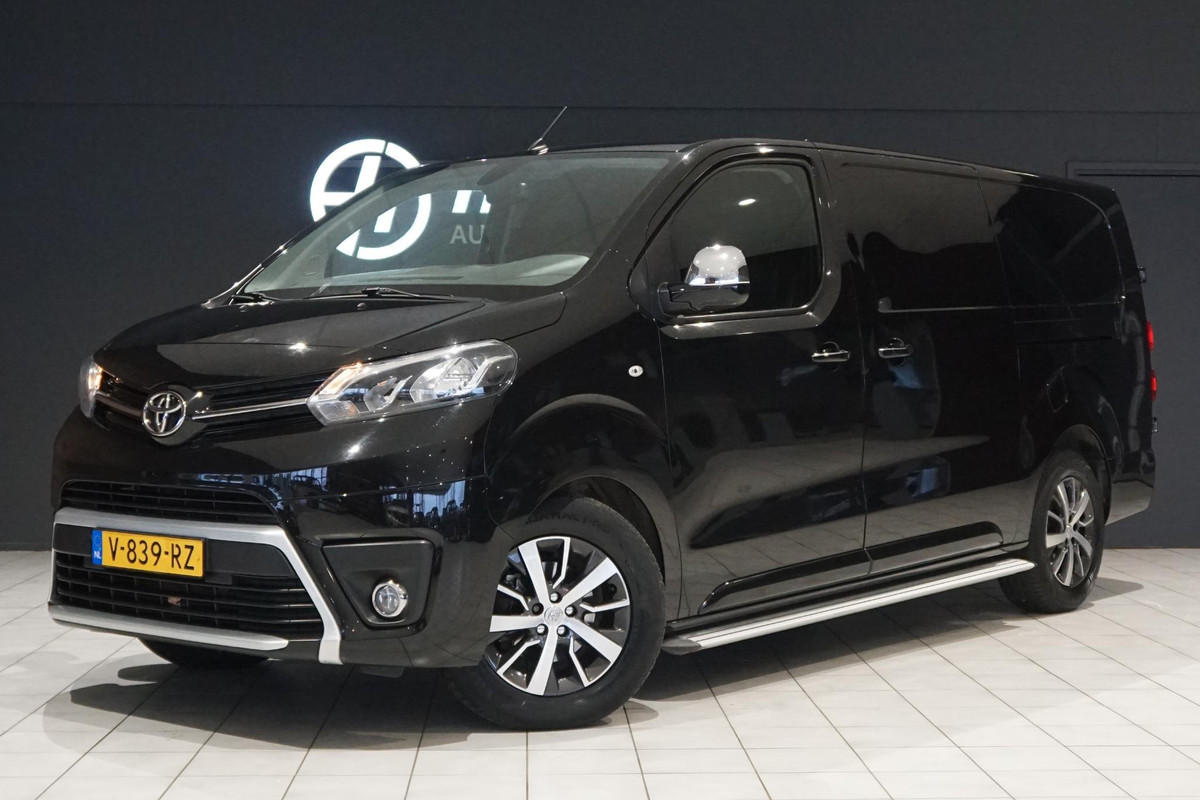 Toyota ProAce Worker 2.0 D-4D Professional Long AUT. + LEDER / TREKHAAK Toyota ProAce Worker 2.0 D-4D Professional Long AUT. + LEDER / TREKHAAK