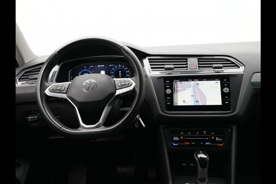 Volkswagen Tiguan 1.4 TSI 245pk eHybrid Life Navigatie Pdc Side Assist Acc 250