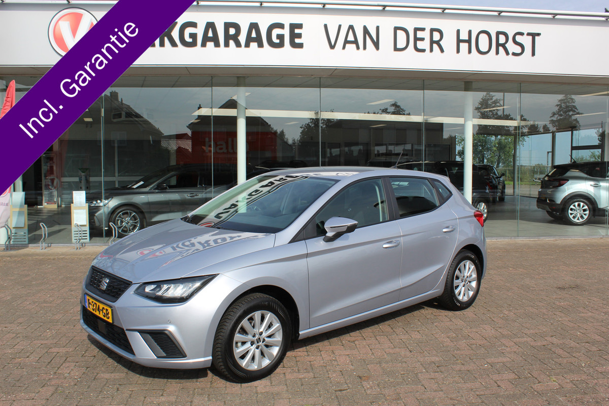 Seat Ibiza 1.0-96pk TSI Style. NIEUWSTE MODEL. Volautm. airco, camera, elektr ramen v+a, LED verlichting, stoelverwarming, metallic lak, Is In nieuwstaat ! Seat Ibiza 1.0-96pk TSI Style. NIEUWSTE MODEL. Volautm. airco, camera, elektr ramen v+a, LED verlichting, stoelverwarming, metallic lak, Is In nieuwstaat !