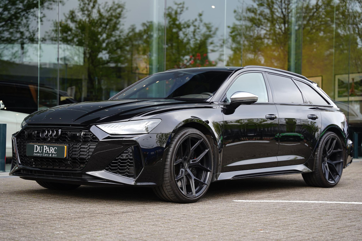 Audi RS6 Avant 4.0 TFSI Quattro BTW Luchtvering Panorama 360 4WS Audi RS6 Avant 4.0 TFSI Quattro BTW Luchtvering Panorama 360 4WS