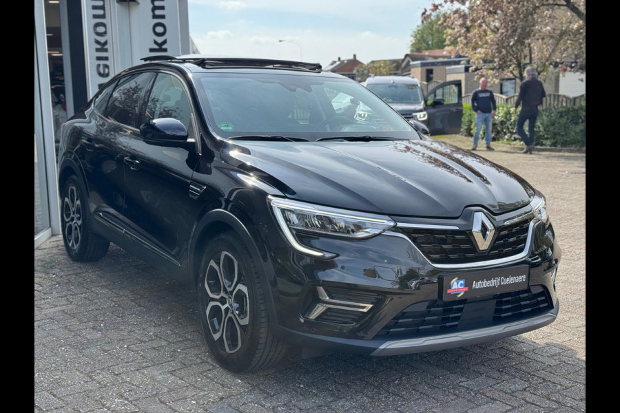 Renault Arkana 1.6 E-Tech Hybrid 145 Intens Pano / P-sensoren & camera / Groot navi