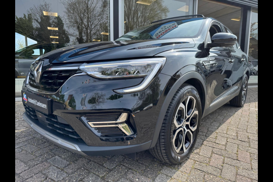 Renault Arkana 1.6 E-Tech Hybrid 145 Intens Pano / P-sensoren & camera / Groot navi