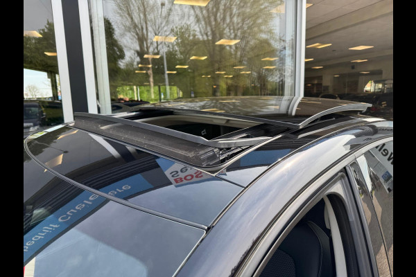 Renault Arkana 1.6 E-Tech Hybrid 145 Intens Pano / P-sensoren & camera / Groot navi