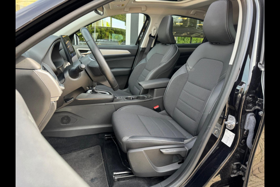 Renault Arkana 1.6 E-Tech Hybrid 145 Intens Pano / P-sensoren & camera / Groot navi