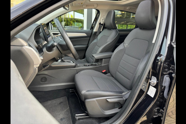 Renault Arkana 1.6 E-Tech Hybrid 145 Intens Pano / P-sensoren & camera / Groot navi