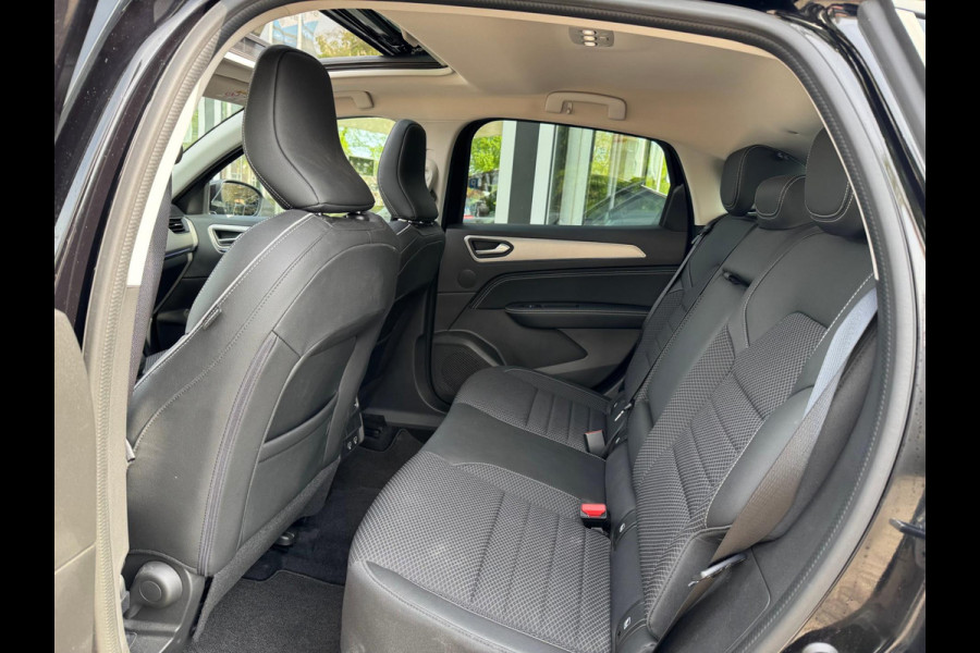 Renault Arkana 1.6 E-Tech Hybrid 145 Intens Pano / P-sensoren & camera / Groot navi