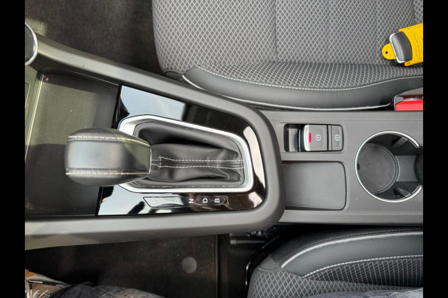 Renault Arkana 1.6 E-Tech Hybrid 145 Intens Pano / P-sensoren & camera / Groot navi