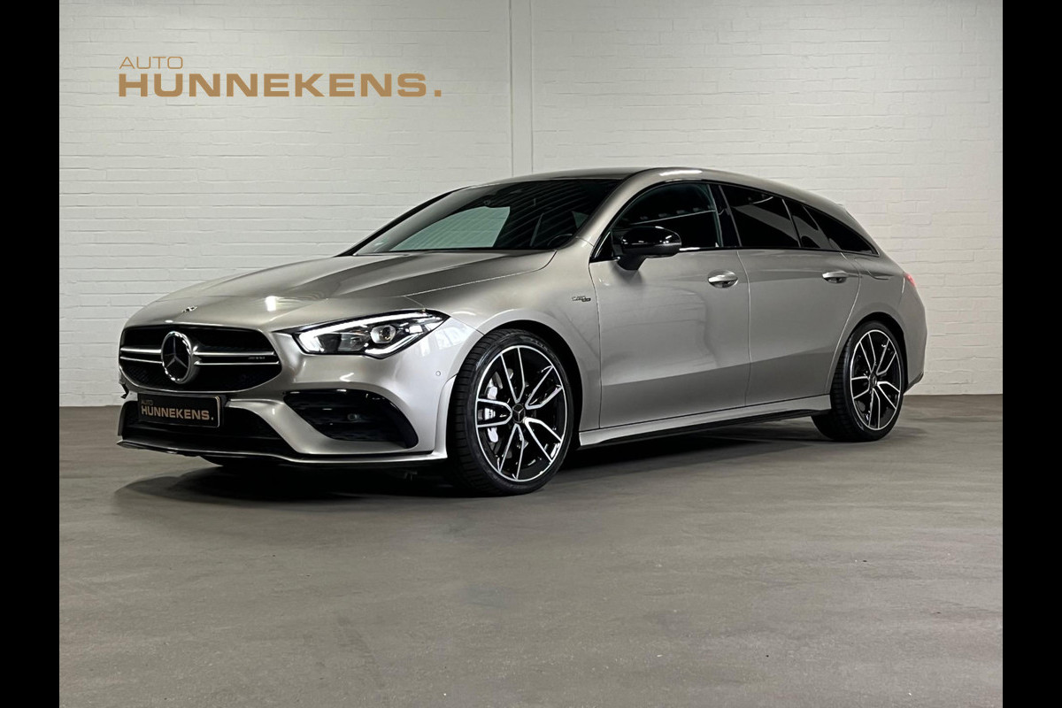 Mercedes-Benz CLA-Klasse Shooting Brake AMG 35 4MATIC Premium Plus | Schaalstoelen | Burmester | Adapt. Cruise c. | Sfeer verl. Mercedes-Benz CLA-Klasse Shooting Brake AMG 35 4MATIC Premium Plus | Schaalstoelen | Burmester | Adapt. Cruise c. | Sfeer verl.
