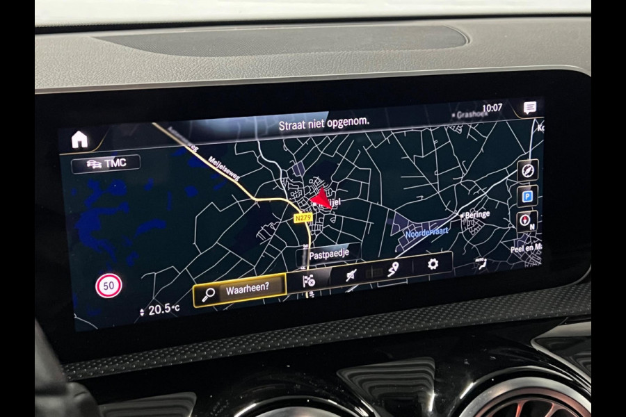 Mercedes-Benz CLA-Klasse Shooting Brake AMG 35 4MATIC Premium Plus | Schaalstoelen | Burmester | Adapt. Cruise c. | Sfeer verl.