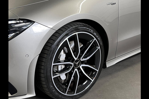 Mercedes-Benz CLA-Klasse Shooting Brake AMG 35 4MATIC Premium Plus | Schaalstoelen | Burmester | Adapt. Cruise c. | Sfeer verl.