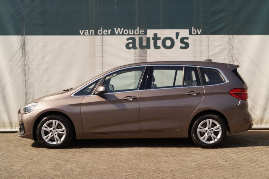 BMW 2 Serie Gran Tourer 218i 140pk Automaat High Executive Edition 5-persoons
