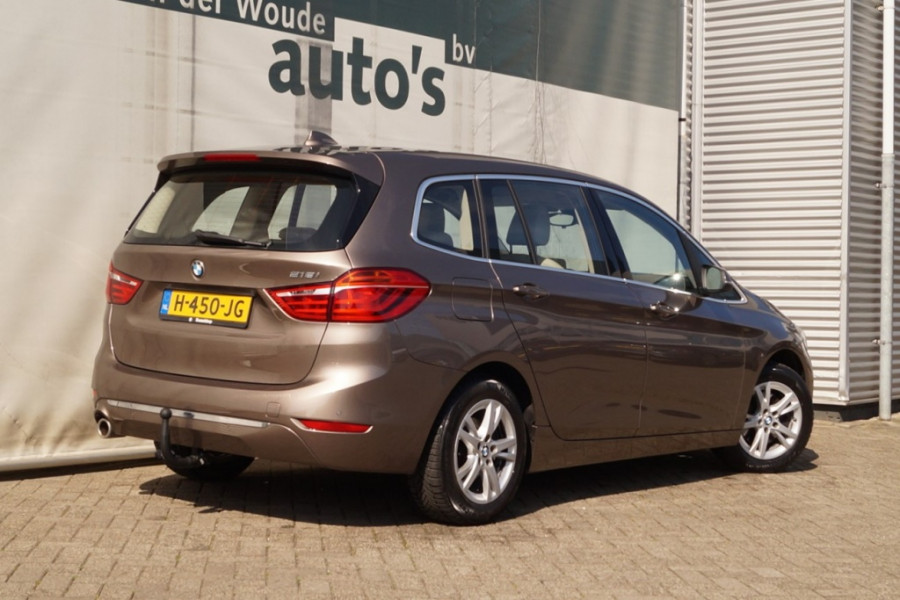 BMW 2 Serie Gran Tourer 218i 140pk Automaat High Executive Edition 5-persoons