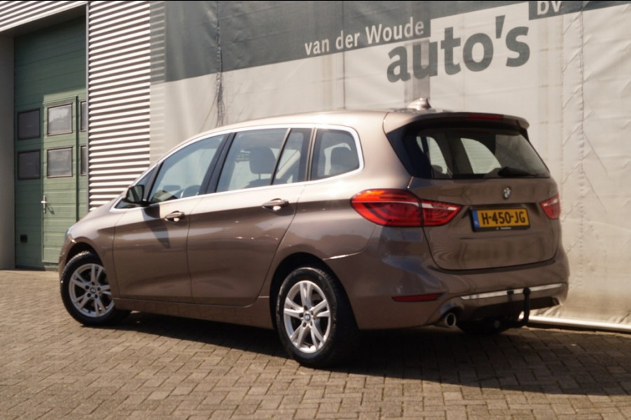 BMW 2 Serie Gran Tourer 218i 140pk Automaat High Executive Edition 5-persoons