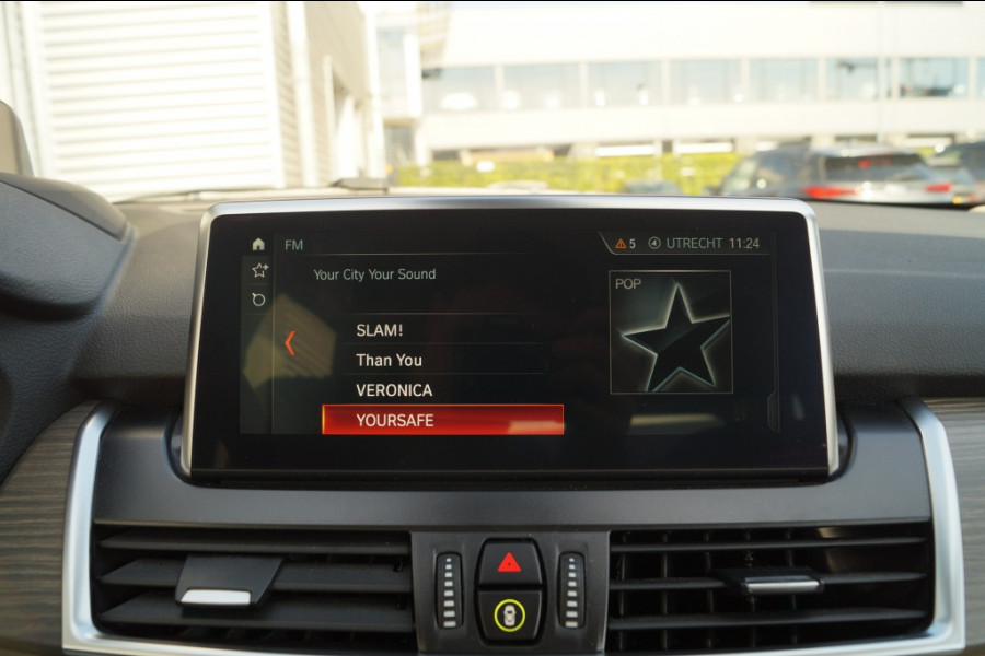 BMW 2 Serie Gran Tourer 218i 140pk Automaat High Executive Edition 5-persoons