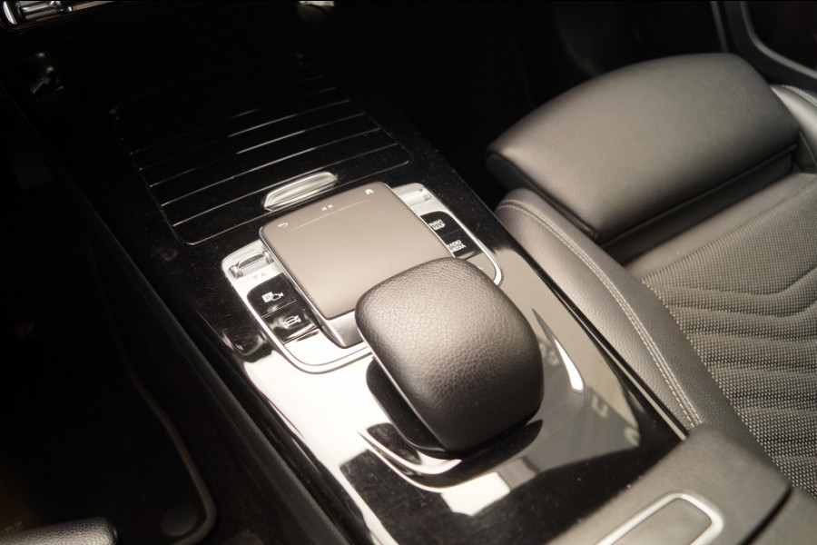 Mercedes-Benz A-Klasse 180d Automaat Business Solution Limited -LED-ECC-NAVI-