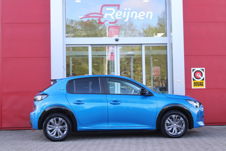 Peugeot e-208 EV STYLE 136PK 50 kWh | 3-FASE | ACHTERUITRIJ CAMERA | DAB+ RADIO | CLIMATE CONTROL | CRUISE CONTROL | LICHTMETALEN VELGEN | APPLE CARPLAY/ANDROID AUTO | KEYLESS START | LED KOPLAMPEN |