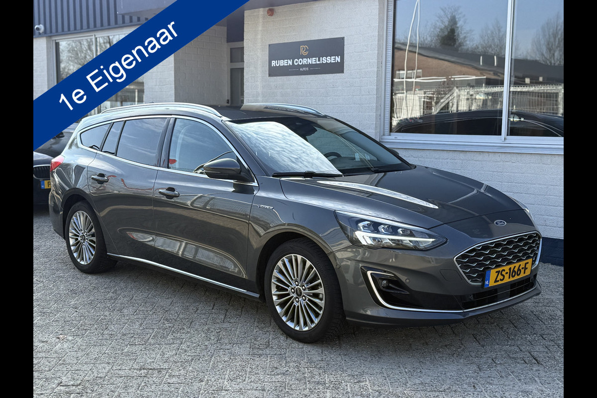 Ford FOCUS Wagon 1.5 EcoBoost Vignale | Trekhaak | Head Up | Leder | Navi | Stoelverwarming Ford FOCUS Wagon 1.5 EcoBoost Vignale | Trekhaak | Head Up | Leder | Navi | Stoelverwarming