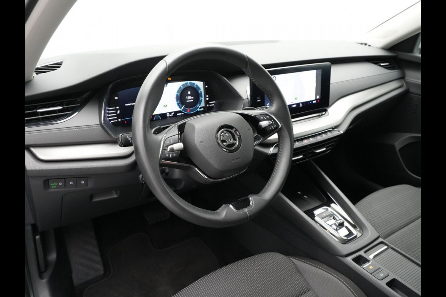 Škoda Octavia Combi 1.5 e-TSI 150pk DSG Business Edition Navigatie Virtual Cockpit Cruise Pdc Acc Carplay 172
