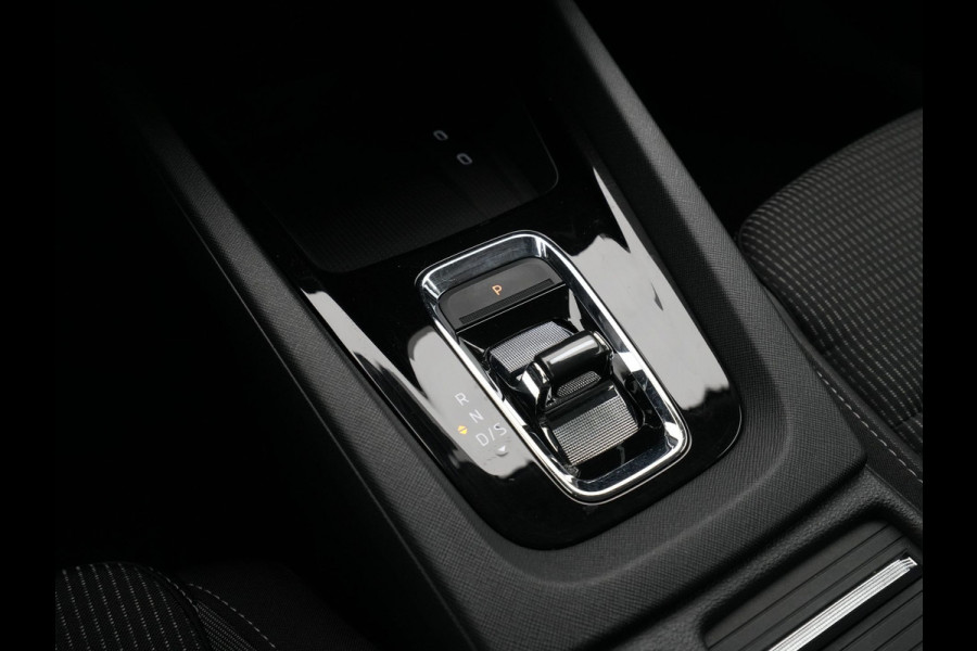 Škoda Octavia Combi 1.5 e-TSI 150pk DSG Business Edition Navigatie Virtual Cockpit Cruise Pdc Acc Carplay 172