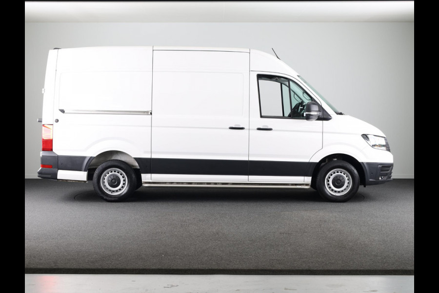 Volkswagen Crafter 35 2.0 TDI L3H3 EURO VI 140 pk Automaat (DSG) | Verlengde garantie | Navigatie | Parkeersensoren (Zijflankbescherming) | Achteruitrijcamera | Cruise control | 2 zitplaatsen rechtsvoor |