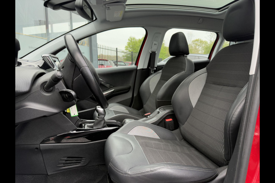 Peugeot 2008 1.2 PureTech GT-line 1e Eigenaar,Navi,Pano,Camera,Clima,Cruise,Halfleder,Stoelverwarming,110pk,PDC,APK tot 08-2025