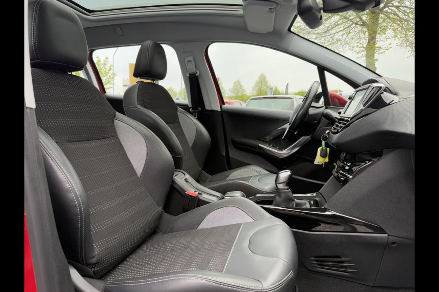 Peugeot 2008 1.2 PureTech GT-line 1e Eigenaar,Navi,Pano,Camera,Clima,Cruise,Halfleder,Stoelverwarming,110pk,PDC,APK tot 08-2025