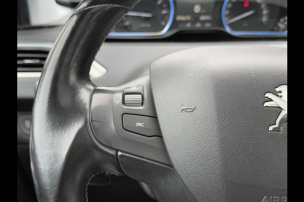 Peugeot 2008 1.2 PureTech GT-line 1e Eigenaar,Navi,Pano,Camera,Clima,Cruise,Halfleder,Stoelverwarming,110pk,PDC,APK tot 08-2025