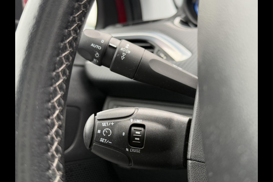 Peugeot 2008 1.2 PureTech GT-line 1e Eigenaar,Navi,Pano,Camera,Clima,Cruise,Halfleder,Stoelverwarming,110pk,PDC,APK tot 08-2025