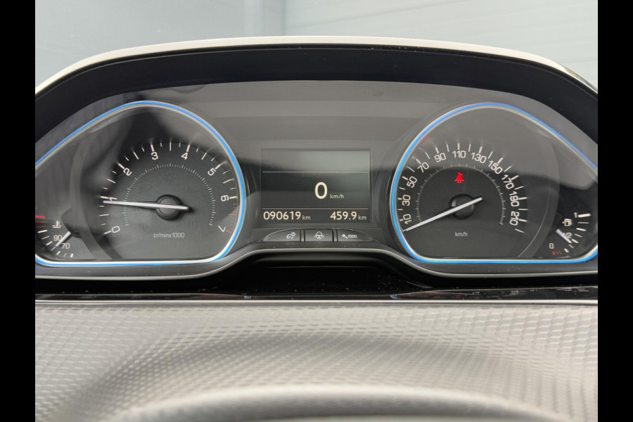 Peugeot 2008 1.2 PureTech GT-line 1e Eigenaar,Navi,Pano,Camera,Clima,Cruise,Halfleder,Stoelverwarming,110pk,PDC,APK tot 08-2025