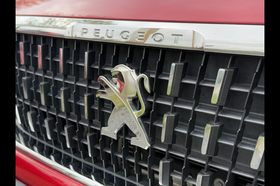 Peugeot 2008 1.2 PureTech GT-line 1e Eigenaar,Navi,Pano,Camera,Clima,Cruise,Halfleder,Stoelverwarming,110pk,PDC,APK tot 08-2025