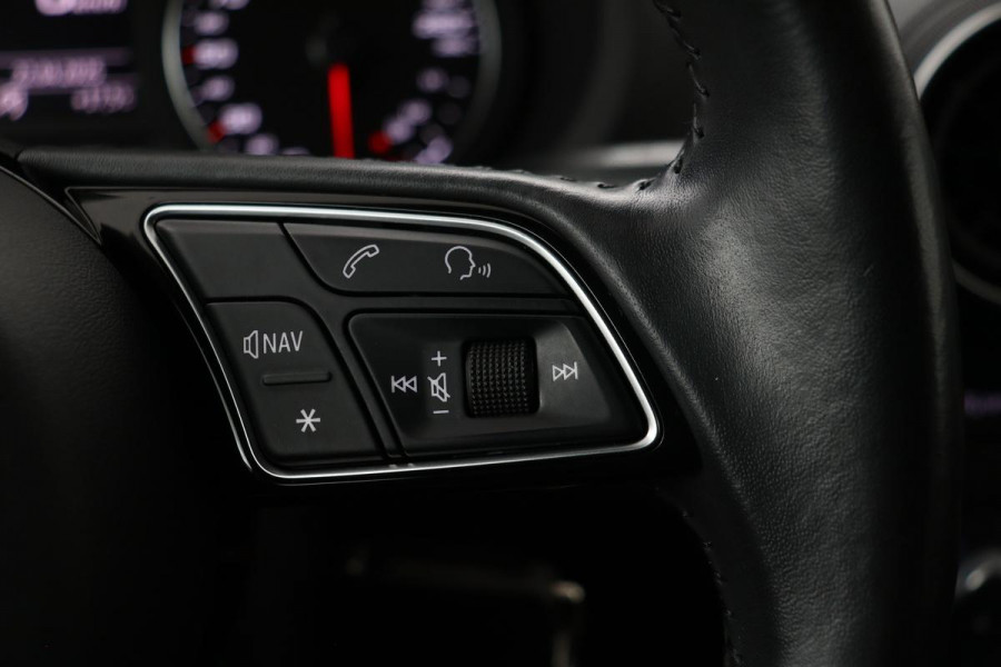 Audi A3 30 TFSI | Leder | Xenon | Getint glas | Airco | Bluetooth