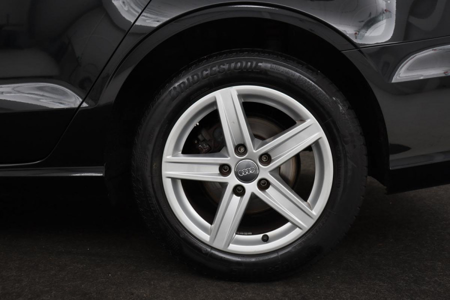 Audi A3 30 TFSI | Leder | Xenon | Getint glas | Airco | Bluetooth