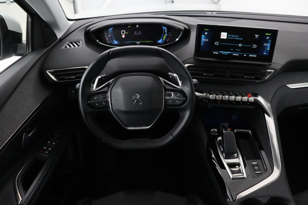 Peugeot 3008 1.6 HYbrid 225 Allure | Stoelverwarming | Carplay | Adaptive cruise | Full LED | Keyless | Camera | Navigatie | Dodehoek detectie | Half leder