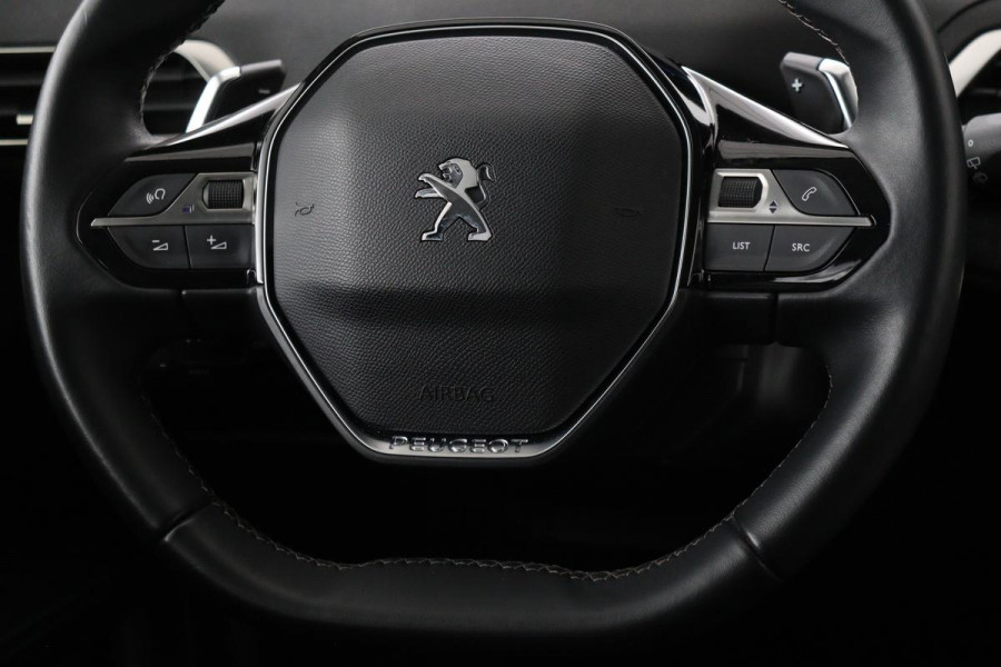 Peugeot 3008 1.6 HYbrid 225 Allure | Stoelverwarming | Carplay | Adaptive cruise | Full LED | Keyless | Camera | Navigatie | Dodehoek detectie | Half leder