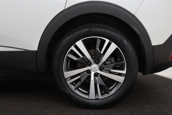 Peugeot 3008 1.6 HYbrid 225 Allure | Stoelverwarming | Carplay | Adaptive cruise | Full LED | Keyless | Camera | Navigatie | Dodehoek detectie | Half leder