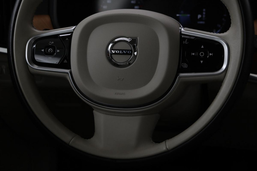 Volvo V90 2.0 T6 AWD Recharge Business Pro | Trekhaak | Leder | Stoel & stuurverwarming | Harman/Kardon | Adaptive cruise | Camera | Carplay | Keyless | Navigatie