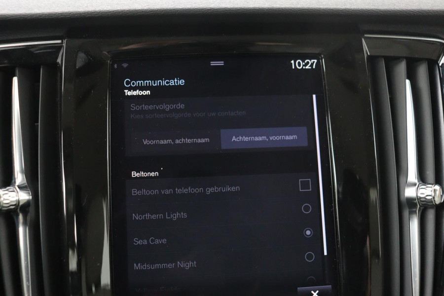 Volvo V90 2.0 T6 AWD Recharge Business Pro | Trekhaak | Leder | Stoel & stuurverwarming | Harman/Kardon | Adaptive cruise | Camera | Carplay | Keyless | Navigatie