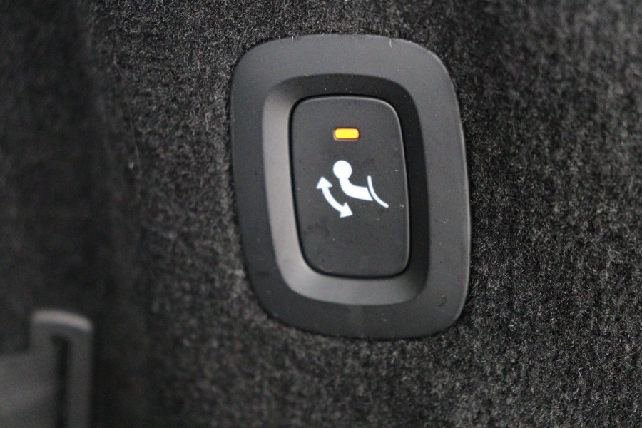 Volvo V90 2.0 T6 AWD Recharge Business Pro | Trekhaak | Leder | Stoel & stuurverwarming | Harman/Kardon | Adaptive cruise | Camera | Carplay | Keyless | Navigatie